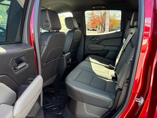 New 2026 Chevrolet Colorado ZR2 w/ Technology Package AWD/4WD image 8