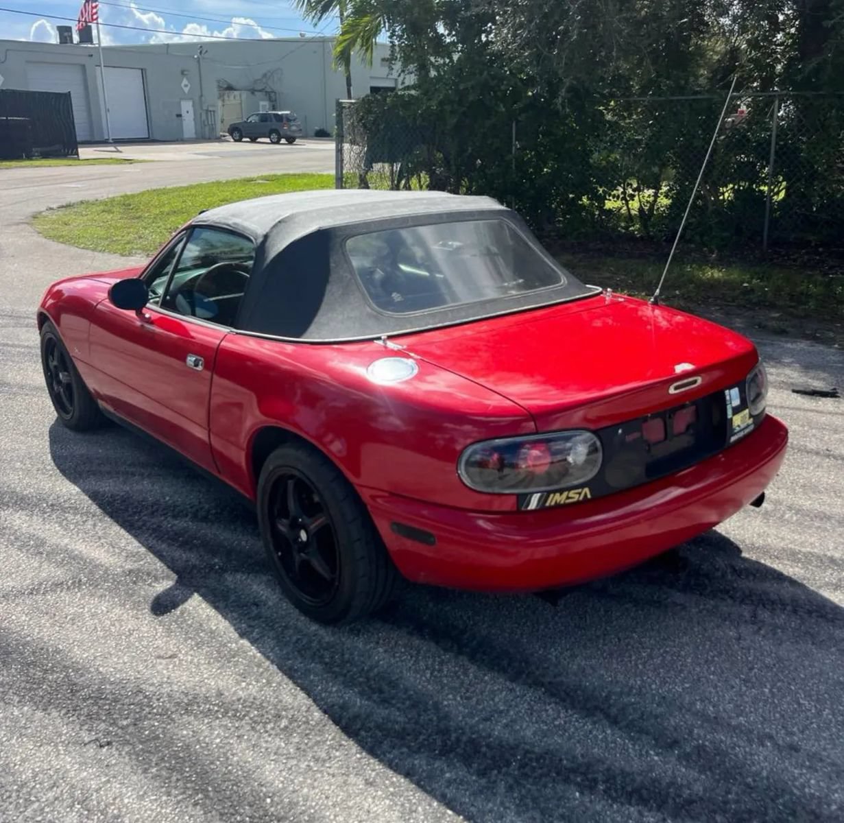 Used 1990 MAZDA MX-5 Miata RWD image 4