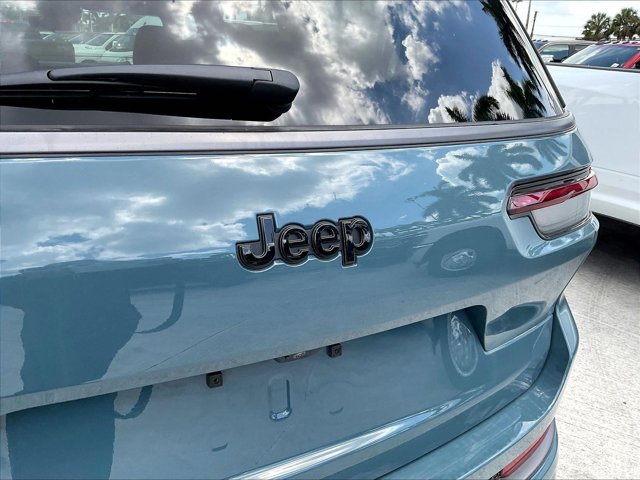 New 2026 Jeep Grand Cherokee L Limited AWD/4WD image 24