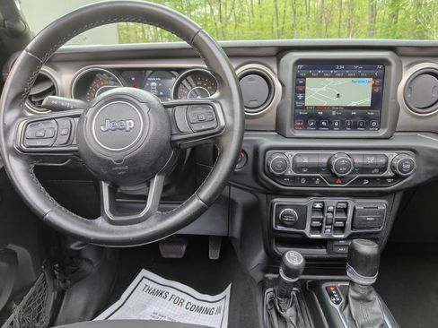 Used 2021 Jeep Wrangler Unlimited Sport AWD/4WD image 26
