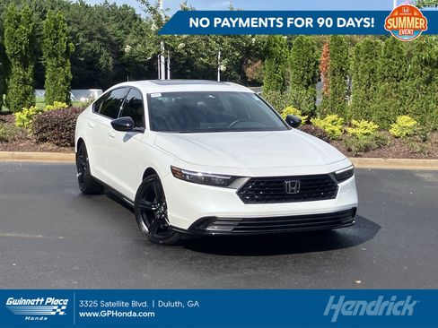 Used 2025 Honda Accord Sport image 1