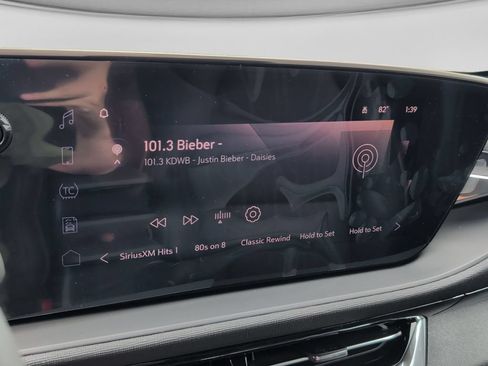 New 2026 Buick Envista Preferred FWD image 24