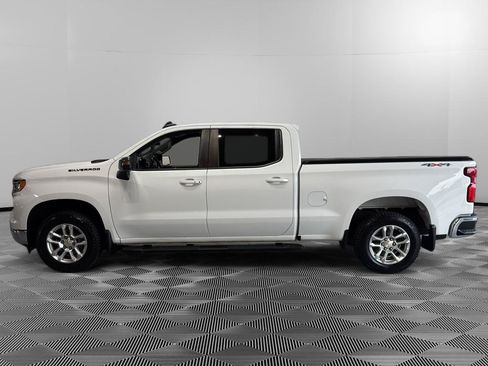 Used 2023 Chevrolet Silverado 1500 LT w/ LPO, Dark Essentials Package AWD/4WD image 2