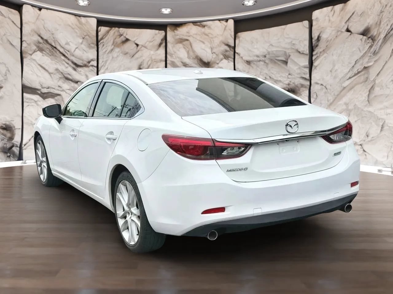 Used 2017 MAZDA MAZDA6 Touring w/ Touring Premium Package FWD image 5