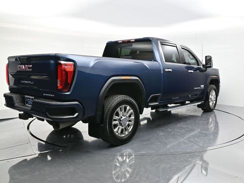 Used 2022 GMC Sierra 3500 Denali w/ Denali Ultimate Package image 5