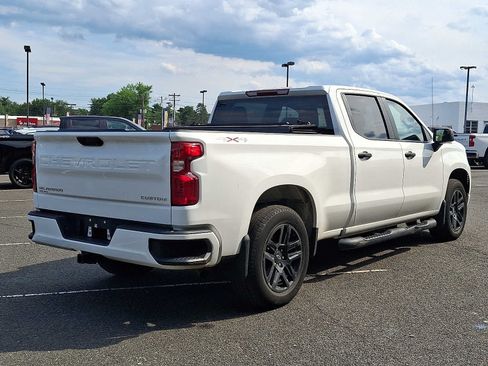 Used 2023 Chevrolet Silverado 1500 Custom AWD/4WD image 7