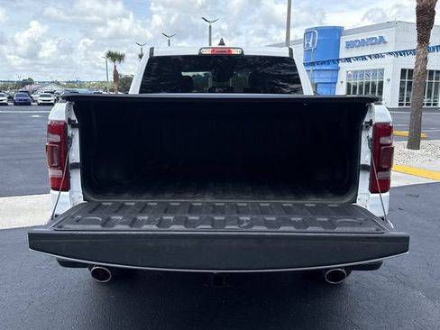 Used 2024 RAM 1500 Laramie AWD/4WD image 16