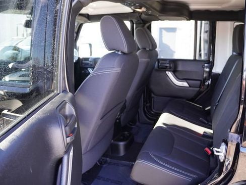 Certified 2016 Jeep Wrangler Unlimited Sahara image 17