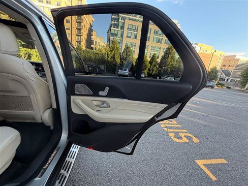 Used 2020 Mercedes-Benz GLE 350 4MATIC image 31