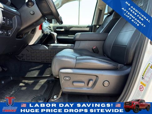 Used 2018 Toyota Tundra Platinum AWD/4WD image 24