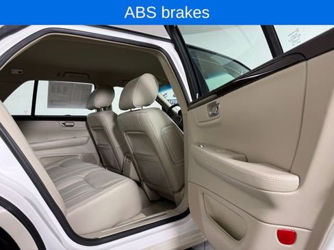 Used 2011 Cadillac DTS image 16