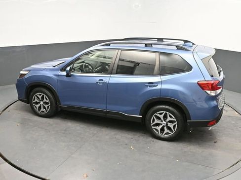 Used 2019 Subaru Forester Premium image 22
