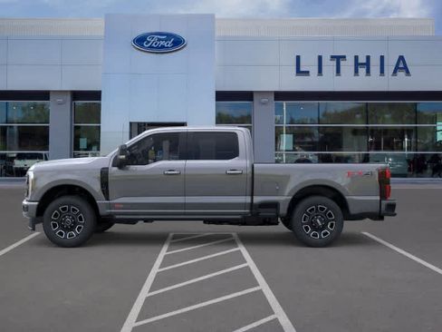 New 2026 Ford F250 Platinum AWD/4WD image 3