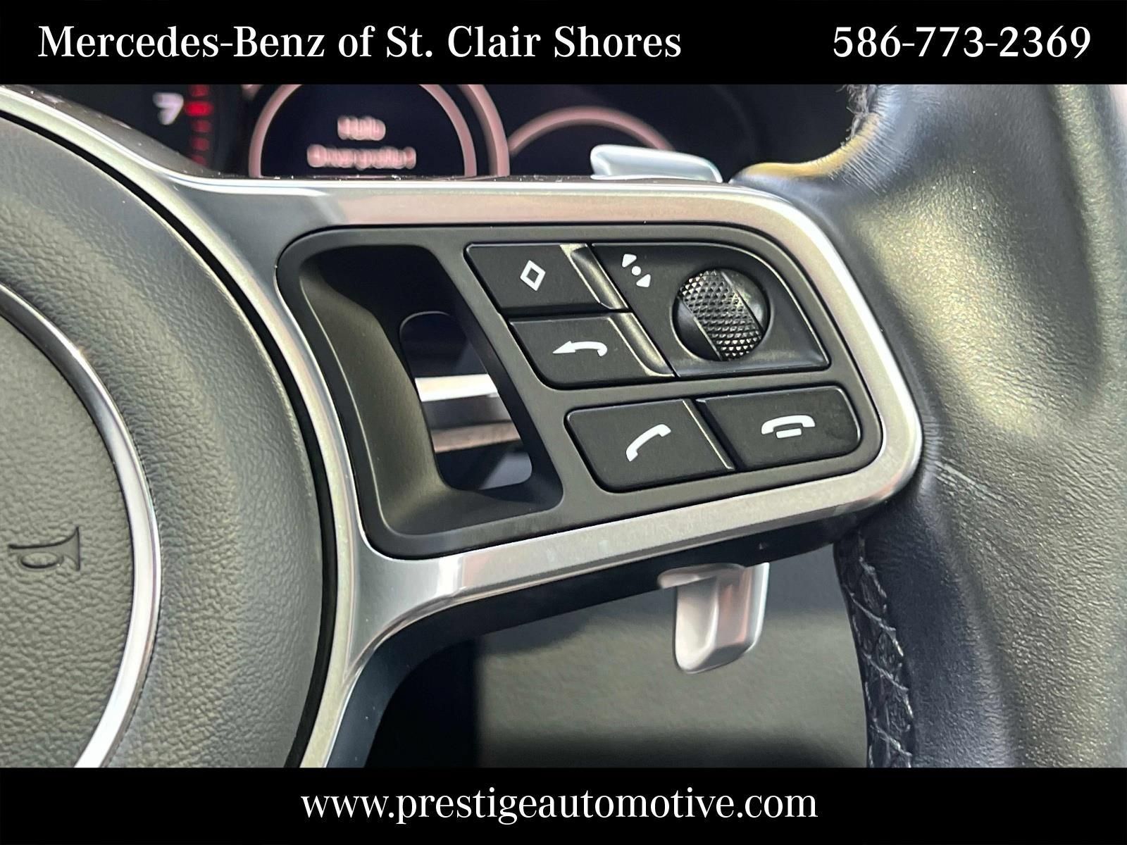 Used 2021 Porsche Cayenne AWD/4WD image 30