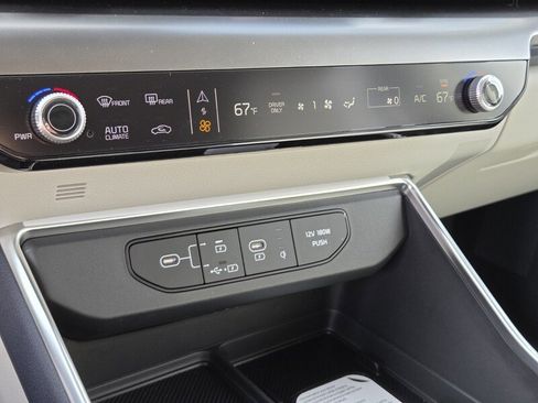 New 2026 Kia Carnival SX image 15