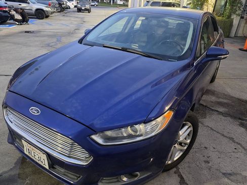 Used 2013 Ford Fusion SE FWD image 11