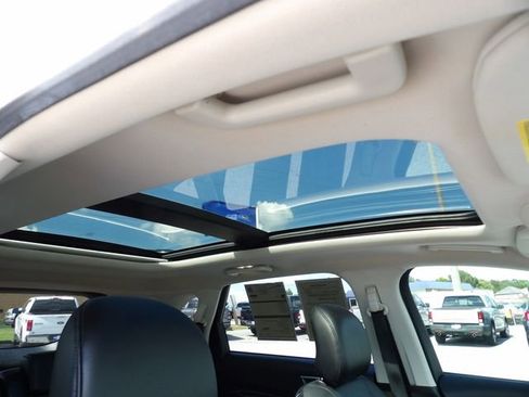 Certified 2018 Ford Edge Titanium w/ Equipment Group 301A FWD image 13