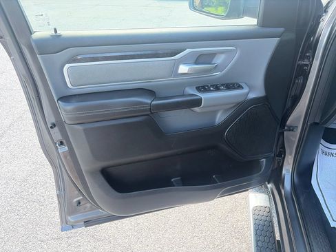 Used 2020 RAM 1500 Big Horn AWD/4WD image 11