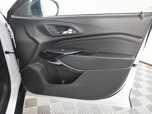 New 2026 Chevrolet Trax RS w/ Driver Confidence Package FWD image 12
