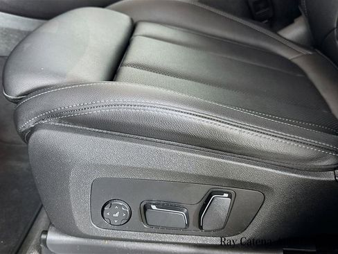 Certified 2024 BMW X3 xDrive30i w/ Premium Package w/ZPA image 19