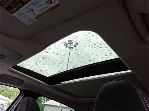 New 2025 Nissan Kicks SV w/ SV Premium Package image 6