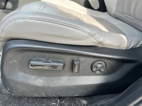 Used 2017 Honda CR-V Touring image 18