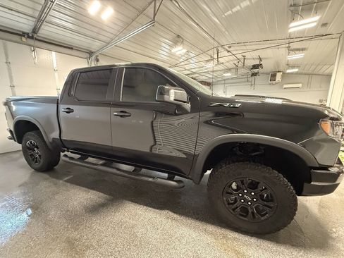 Used 2025 Chevrolet Silverado 1500 ZR2 w/ Technology Package AWD/4WD image 5