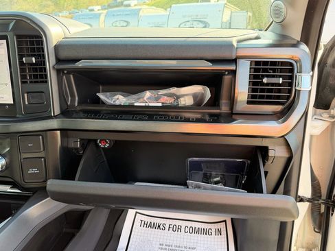 Used 2024 Ford F250 Lariat w/ Lariat Ultimate Package image 33