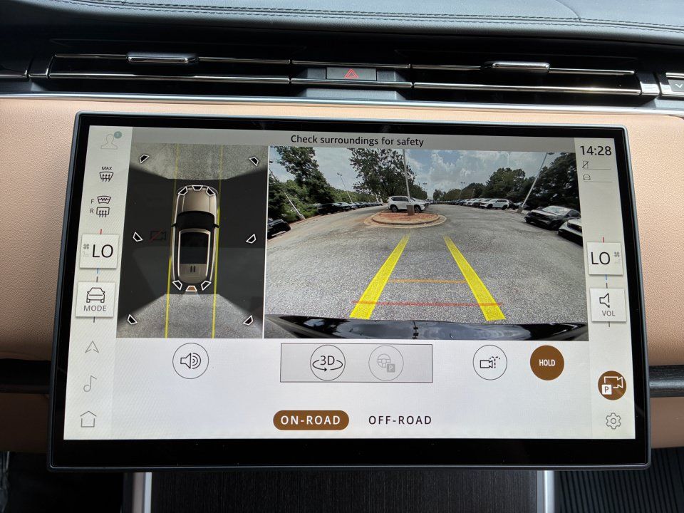 New 2026 Land Rover Range Rover SE AWD/4WD image 19