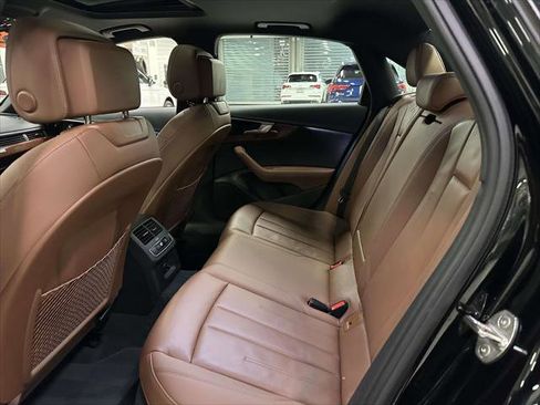 Used 2023 Audi A4 2.0T Premium w/ Convenience Package image 10