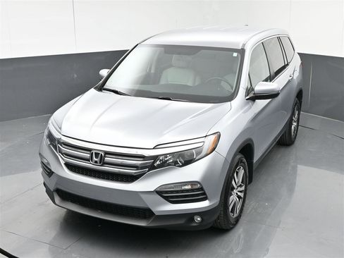 Used 2018 Honda Pilot EX image 22
