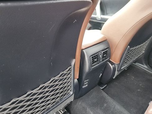 Used 2019 Toyota 4Runner Limited image 25