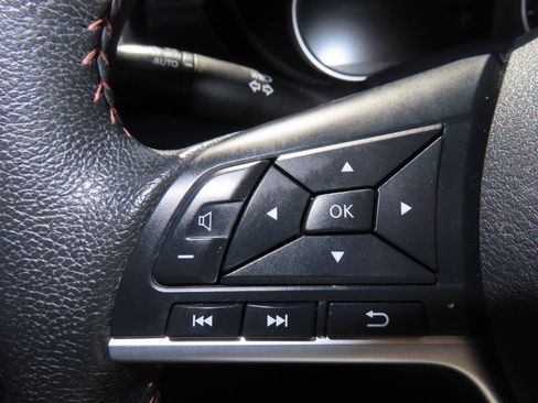 Used 2024 Nissan Versa SR FWD image 52