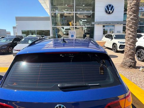 Used 2023 Volkswagen Taos S FWD image 9