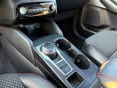 Used 2023 Ford Escape ST-Line w/ Tech Pack #1 image 22