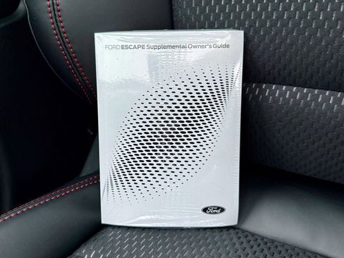 New 2026 Ford Escape ST-Line w/ Tech Pack #1 AWD/4WD image 35