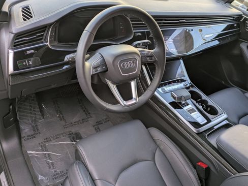 Used 2025 Audi Q7 3.0T Prestige w/ Prestige Package AWD/4WD image 16