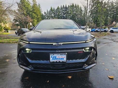 New 2026 Chevrolet Equinox EV RS image 2