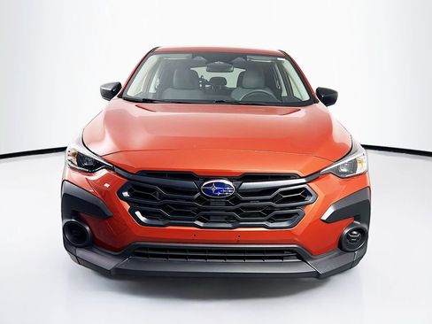 Used 2024 Subaru Crosstrek 2.0i AWD/4WD image 2