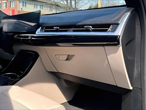 Used 2023 BMW X1 xDrive28i w/ Convenience Package image 14