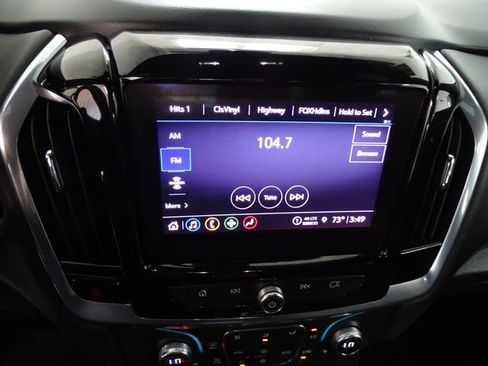 Used 2023 Chevrolet Traverse LT AWD/4WD image 15