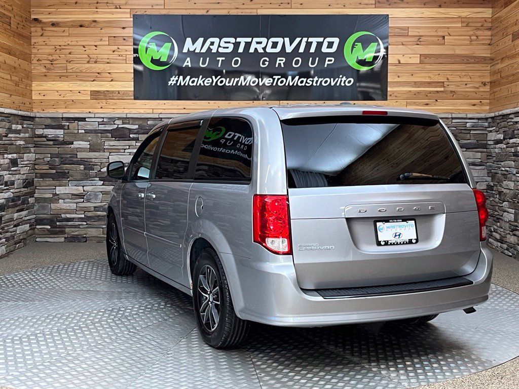 Used 2015 Dodge Grand Caravan SE FWD image 10
