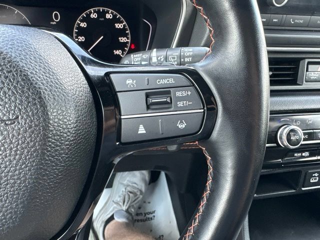 Used 2025 Honda Pilot Sport image 21