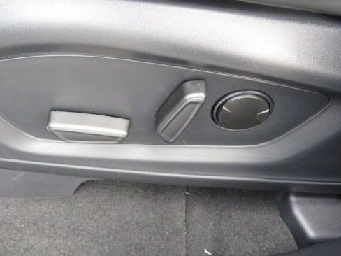 New 2026 Ford Explorer Active image 18