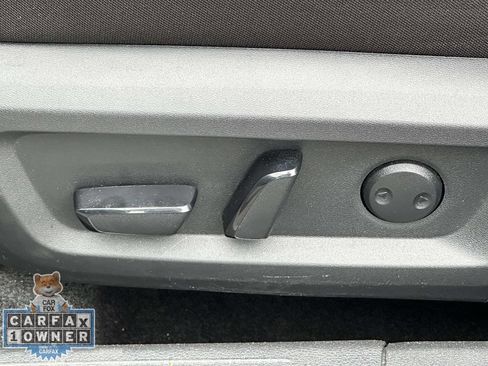Used 2025 Nissan Rogue SV AWD/4WD image 20
