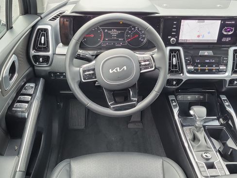 Used 2022 Kia Sorento SX FWD image 16