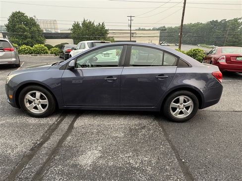 Used 2014 Chevrolet Cruze LT FWD image 5