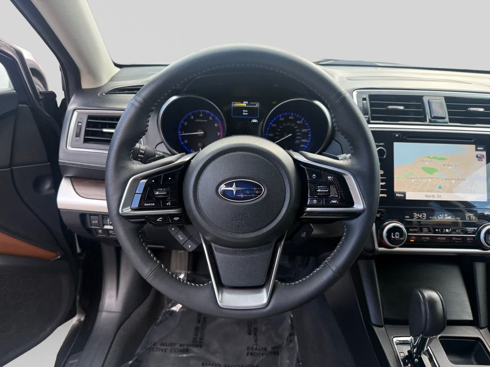 Used 2019 Subaru Outback 2.5i Touring AWD/4WD image 11