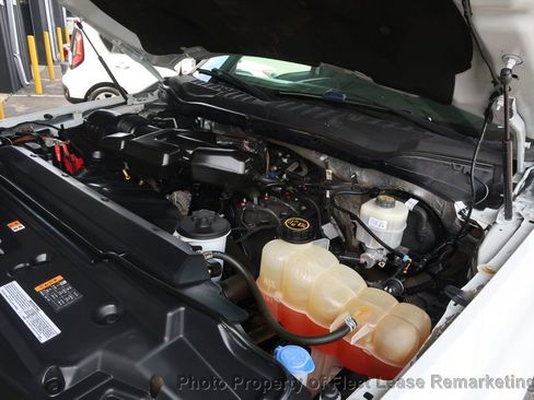 Used 2017 Ford F250 XL w/ Power Equipment Group AWD/4WD image 38