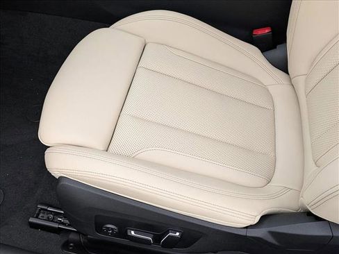 New 2026 BMW 430i xDrive Convertible image 4